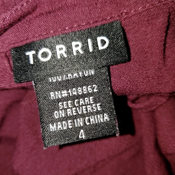 Top by Torrid - Picture 8 of 9